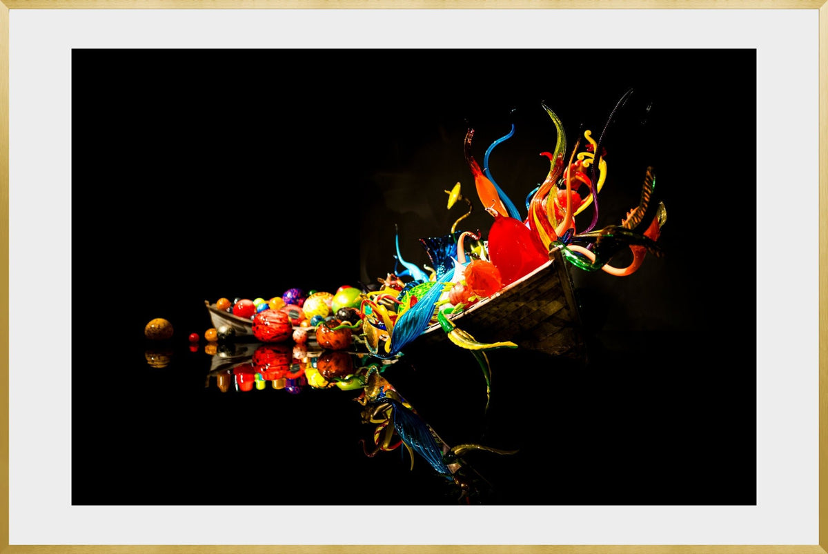 DATU 00_01 photographic print shown in a Gold Premium Metal frame with a white mat.