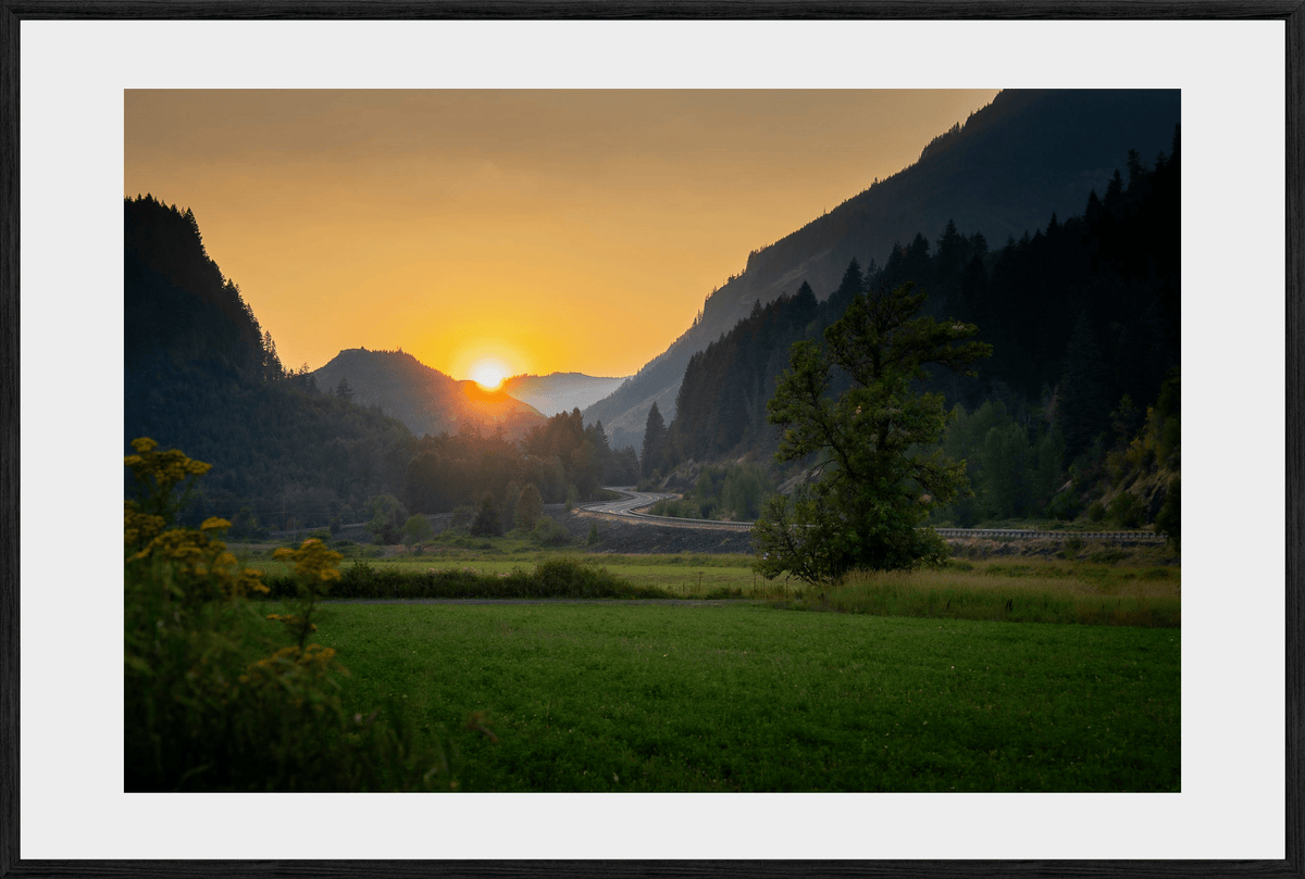 DATU 00_42 photographic print shown in a Black Premium Oak frame with a white mat.